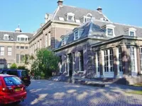 Hoge Rijndijk, Leiden
