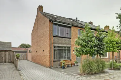 W.H. Bollaertstraat 13, 4635CK, Huijbergen, Noord-Brabant
