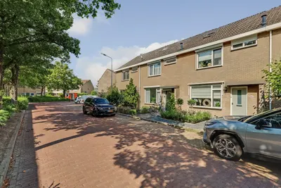 Esdoornstraat 82, 4431DG, 's-gravenpolder, Zeeland