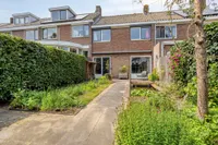 Goudenregenplantsoen 22, Rhenen