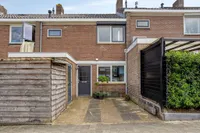 Goudenregenplantsoen 22, Rhenen