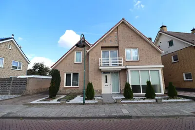 Bisschopsmolenstraat , 4876AM, Etten-Leur, Noord-Brabant