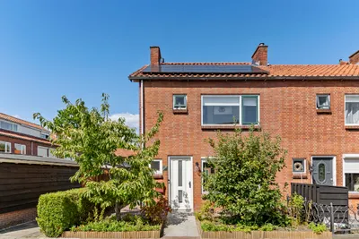Azaleastraat 2, 2951BB, Alblasserdam, Zuid-Holland
