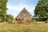 Hardenbergerweg 26, Brucht
