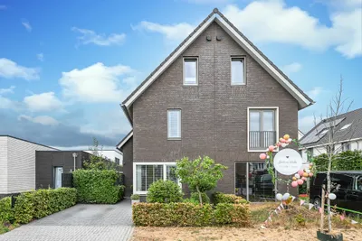 Oeverlibel 4, 5692WK, Son en Breugel, Noord-Brabant
