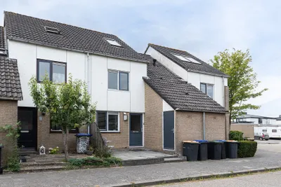Zeelt 137, 2954BL, Alblasserdam, Zuid-Holland