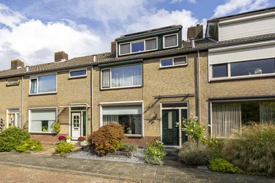 Graaf Adolfstraat 17, 3372CA, Hardinxveld-giessendam, Zuid-Holland