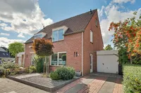 Oomskinderenstraat 7, Kapelle