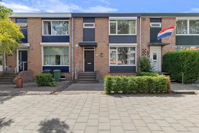 Bisschop Schrijnenstraat 30, 5914RZ, Venlo, Limburg