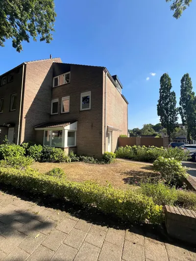 Berg , 5508AX, Veldhoven, Noord-Brabant
