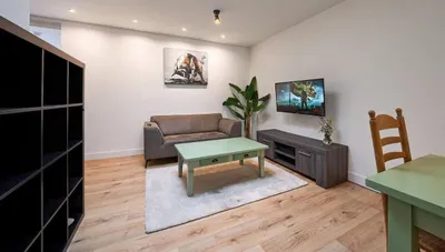 Leenderweg , 5643AG, Eindhoven, Noord-Brabant