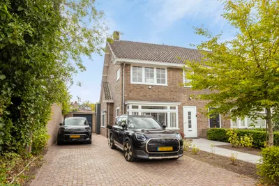 Raadhuisstraat 91, 5582JC, Waalre, Noord-Brabant