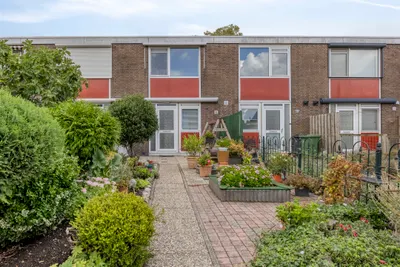 Vermaetweg 38, 3195BP, Pernis Rotterdam, Zuid-Holland