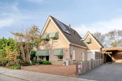 Heersdijk 97, 3194KA, Hoogvliet Rotterdam, Zuid-Holland