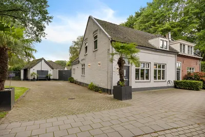 Raadhuisstraat 62, 5056HD, Berkel-Enschot, Noord-Brabant