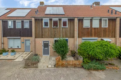 Wilhelminastraat 8, 4695BL, Sint-Maartensdijk, Zeeland