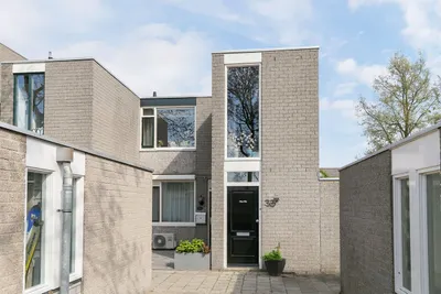 Bijster , 3191SB, Hoogvliet Rotterdam, Zuid-Holland