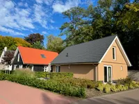Ehzerallee, Almen