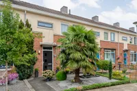 Troelstrastraat 28, Olst
