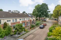 Troelstrastraat 28, Olst