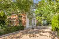 Dorpsstraat 83, Halsteren