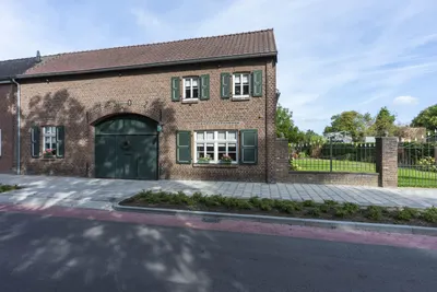 Nieuwwijkstraat 17, 6451GA, Schinveld, Limburg