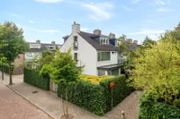 Menso Kamerlingh Onneslaan 34, Oegstgeest