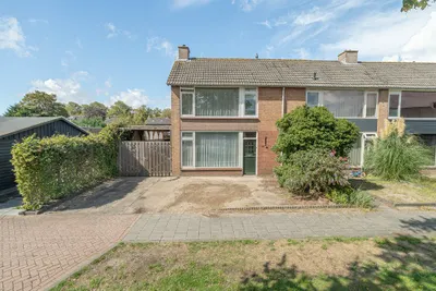 Van Glymesstraat 28, 4651LM, Steenbergen Nb, Noord-Brabant