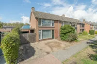 Van Glymesstraat 28, Steenbergen Nb