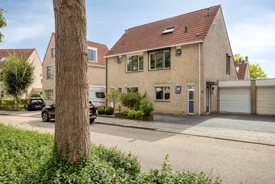 Prins Bernhardlaan 68, 3241TA, Middelharnis, Zuid-Holland