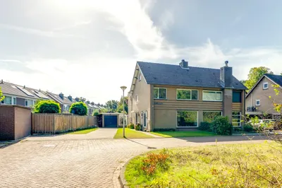Cort van der Lindenstraat 24, 5121HV, Rijen, Noord-Brabant