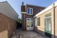 Prins Bernhardstraat 18, Roermond
