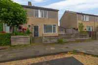 Pluut 26, Lemmer
