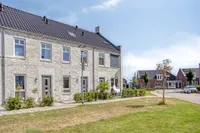 Tusschenstuk 4, Druten