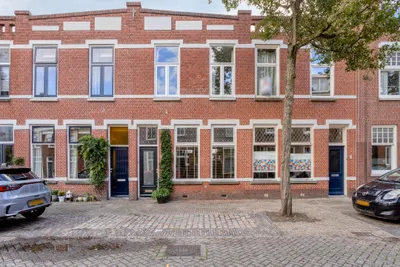 Burgemeester Hulshofstraat 5, 4611BN, Bergen Op Zoom, Noord-Brabant