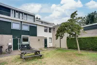 Elzendreef 230, Voorburg