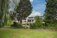 Elzendreef 230, Voorburg