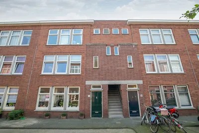 Rhododendronstraat 102, 2563TC, Den Haag, Zuid-Holland
