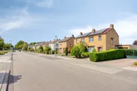 Maasbrachterweg 65, Linne