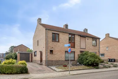 Dr. Marga Klompéstraat 2, 6374HZ, Landgraaf, Limburg