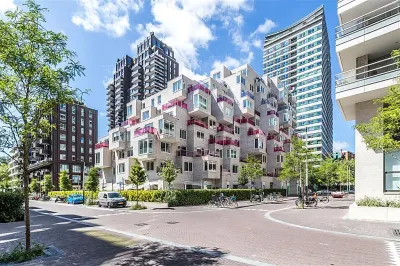 Gustav Mahlerlaan , 1082MK, Amsterdam, Noord-Holland