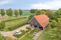 Zuiddijk 3, Herkingen