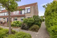 Henriëtte van der Meystraat 15, Heemskerk