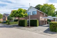 De Zwaan 47, Vriezenveen