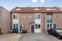 Suze Groeneweg-erf 378, Dordrecht