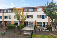Plevierstraat 16, Maassluis