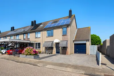 Maarten Trompstraat 30, 3223SL, Hellevoetsluis, Zuid-Holland