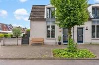 Meerkoetweide 20, Houten
