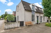 Meerkoetweide 20, Houten