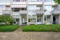 Van Ruysdaellaan 8, Leidschendam